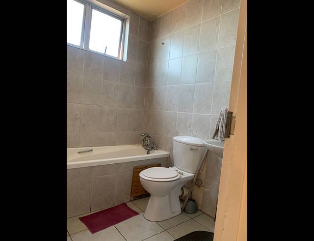 2 BEDROOM APARTMENT FOR SALE IN MONTCLAIR